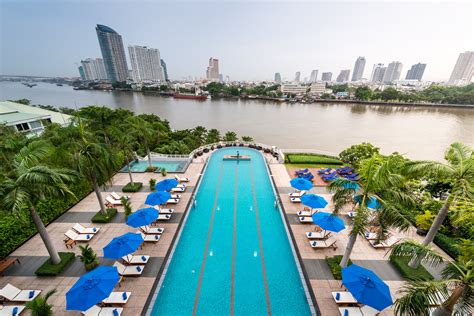 bangkok hotels on the river